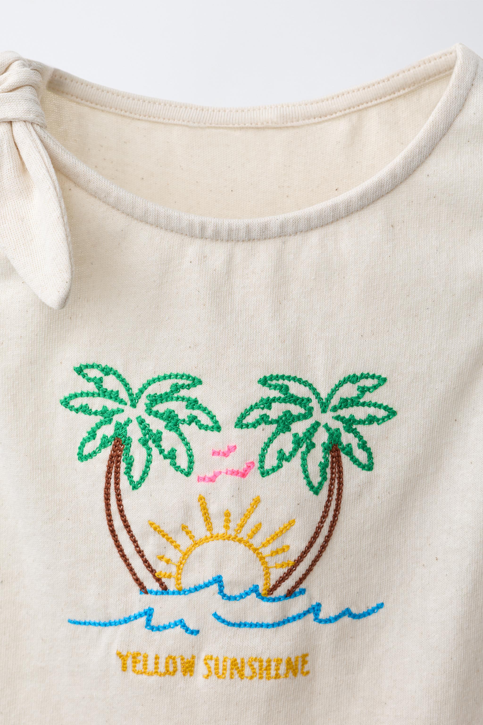 TROPICAL EMBROIDERED KNOT T-SHIRT